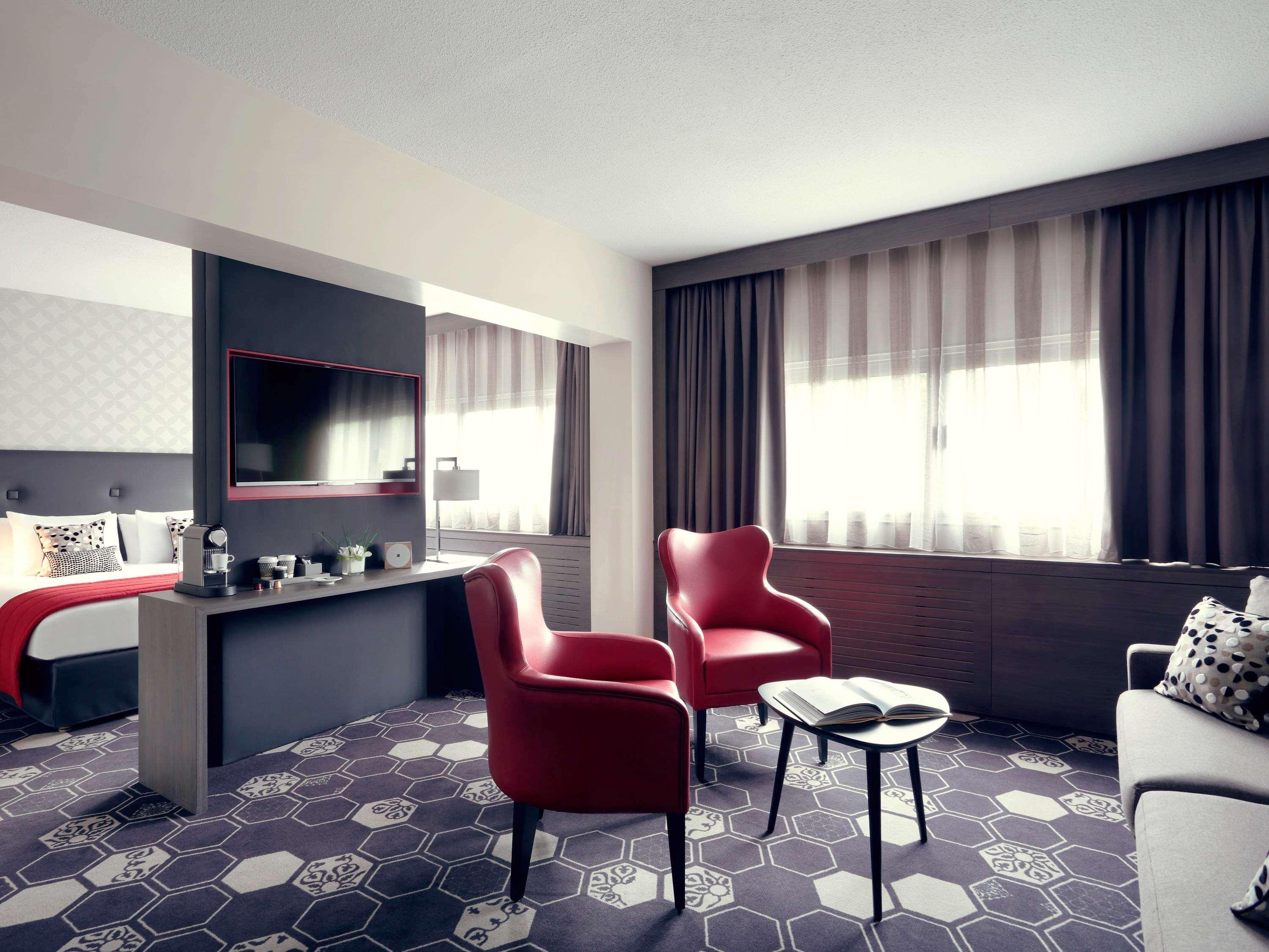 Mercure Orange Centre A7/A9 Exterior photo