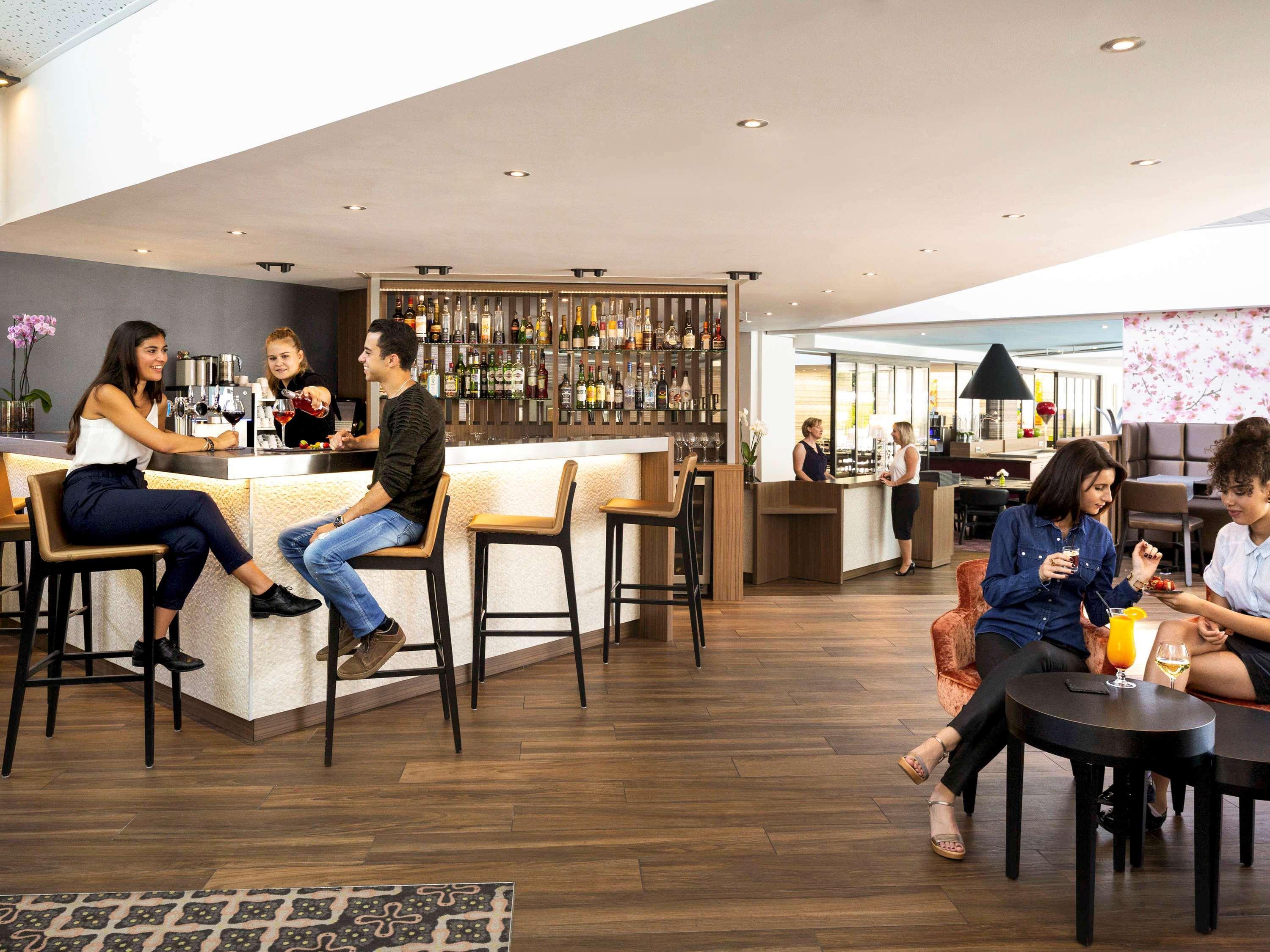 Mercure Orange Centre A7/A9 Exterior photo